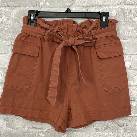 Hyfve High Waisted Cargo Shorts - Picture 1 of 5